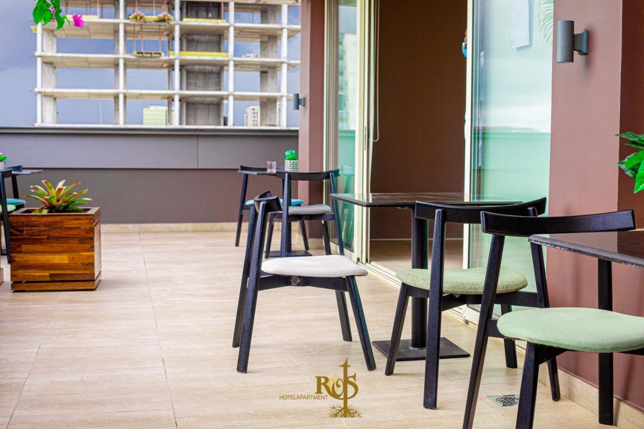 Roots Hotel Apartments Abidjan Exterior foto