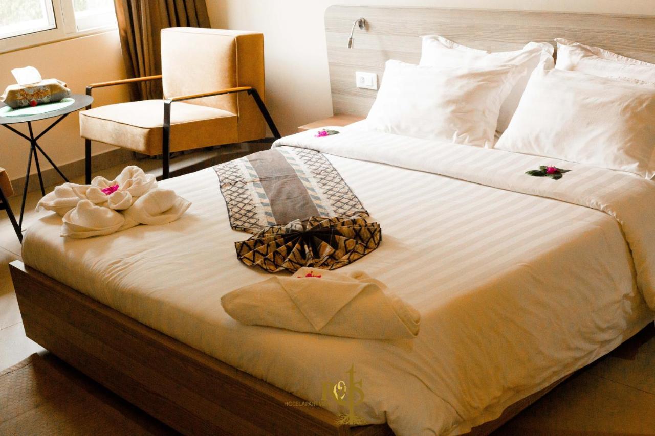 Roots Hotel Apartments Abidjan Exterior foto